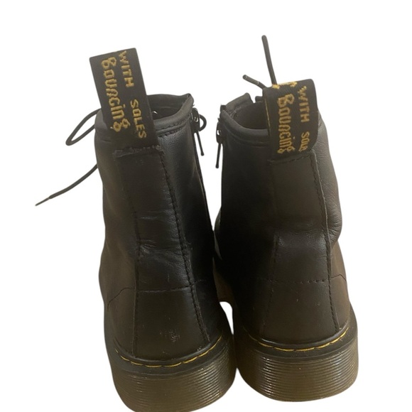 Dr. Martens Combat Boots Youth Size 4(M) 5(F) Black Leather Side Zip 1460 J - Picture 5 of 10
